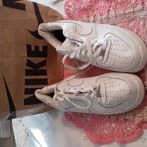 Nike Air Force 1.  82